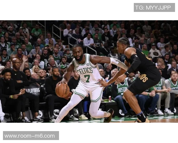 武切维奇绿军首秀表现抢眼11分12板生涯双双次数仅次詹姆斯